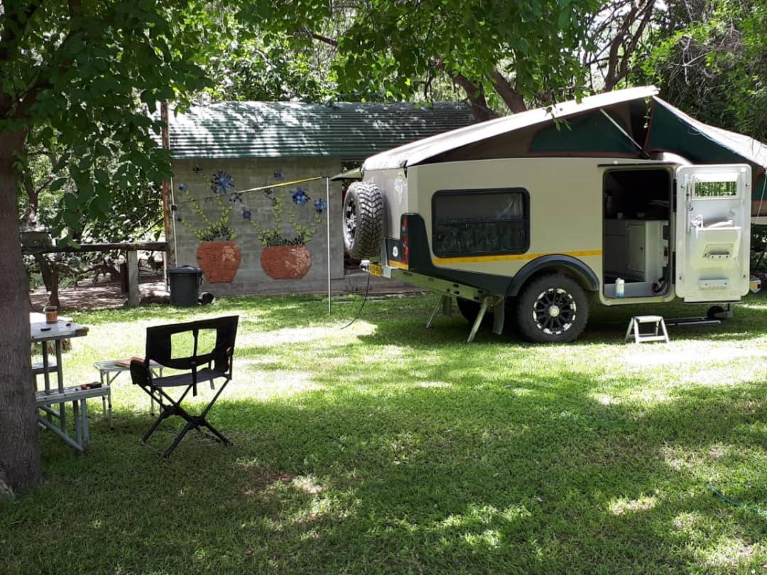 ホテル Mukuku Rest Camp Shimweghe エクステリア 写真