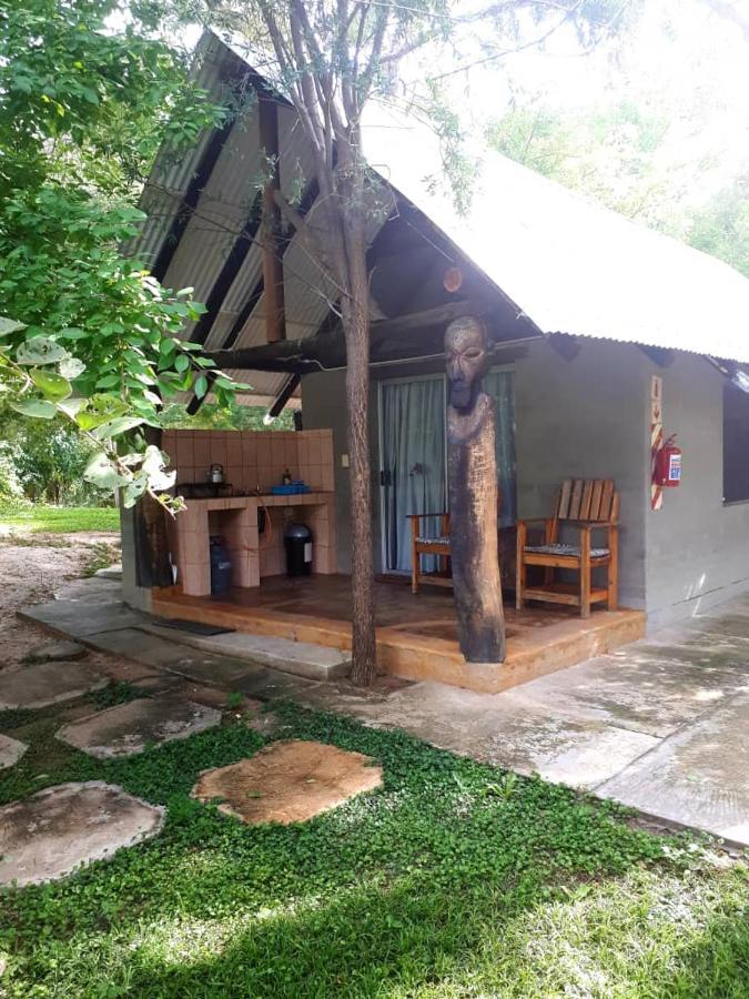ホテル Mukuku Rest Camp Shimweghe エクステリア 写真