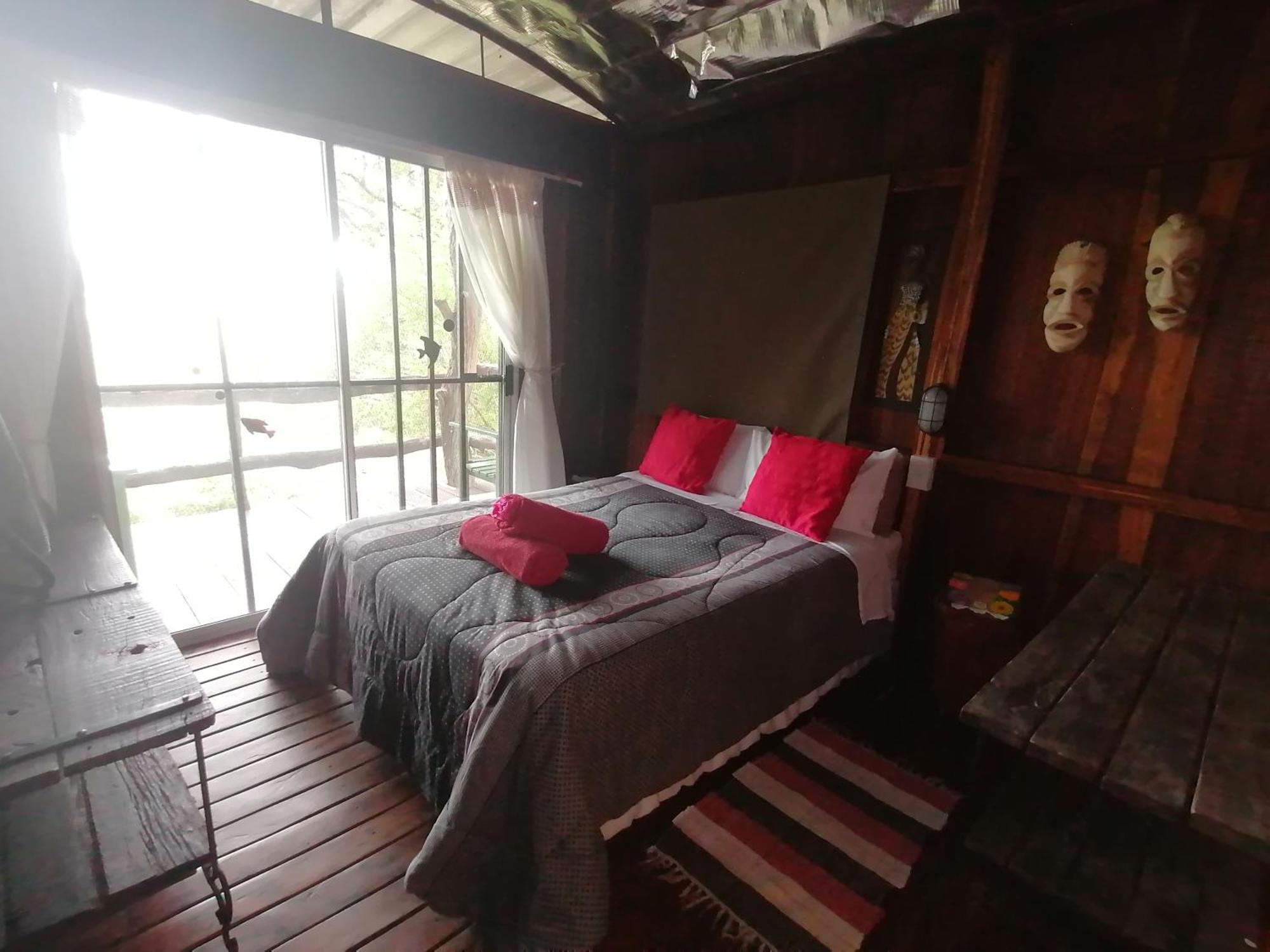 ホテル Mukuku Rest Camp Shimweghe エクステリア 写真