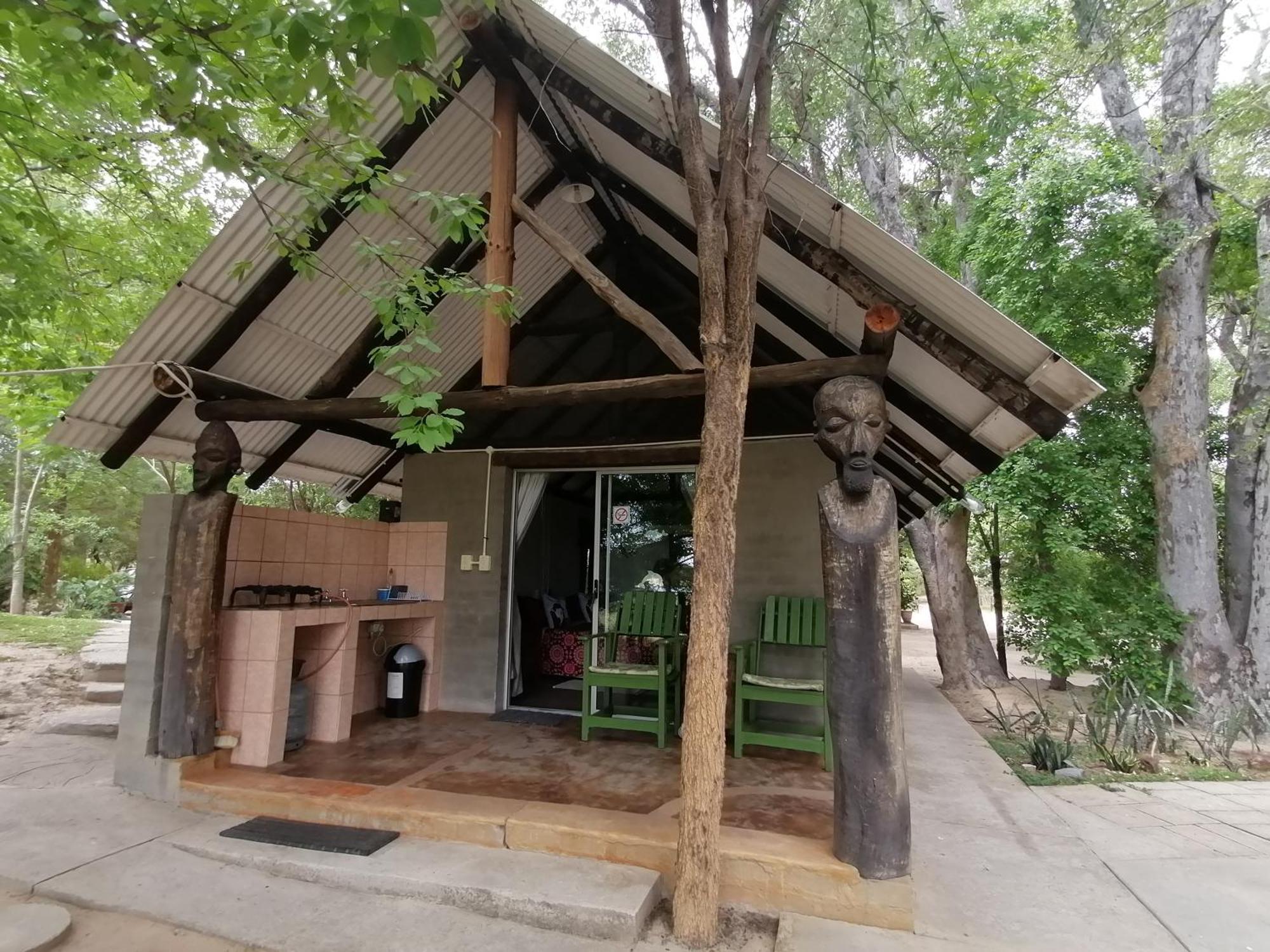 ホテル Mukuku Rest Camp Shimweghe エクステリア 写真